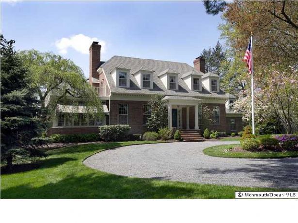 35 Edgewood Ave